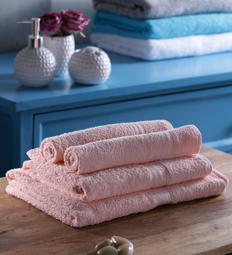 Bombay Dyeing Celebration R4 Set Peach Bath Towel by Bombay Dyeing